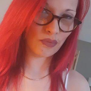 Meet your Posher, Izabela